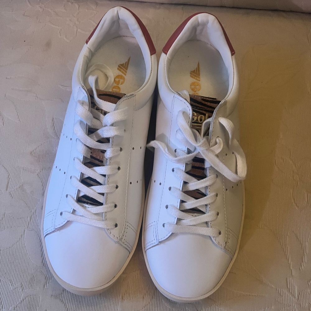 Gola sneakers size 7 in men